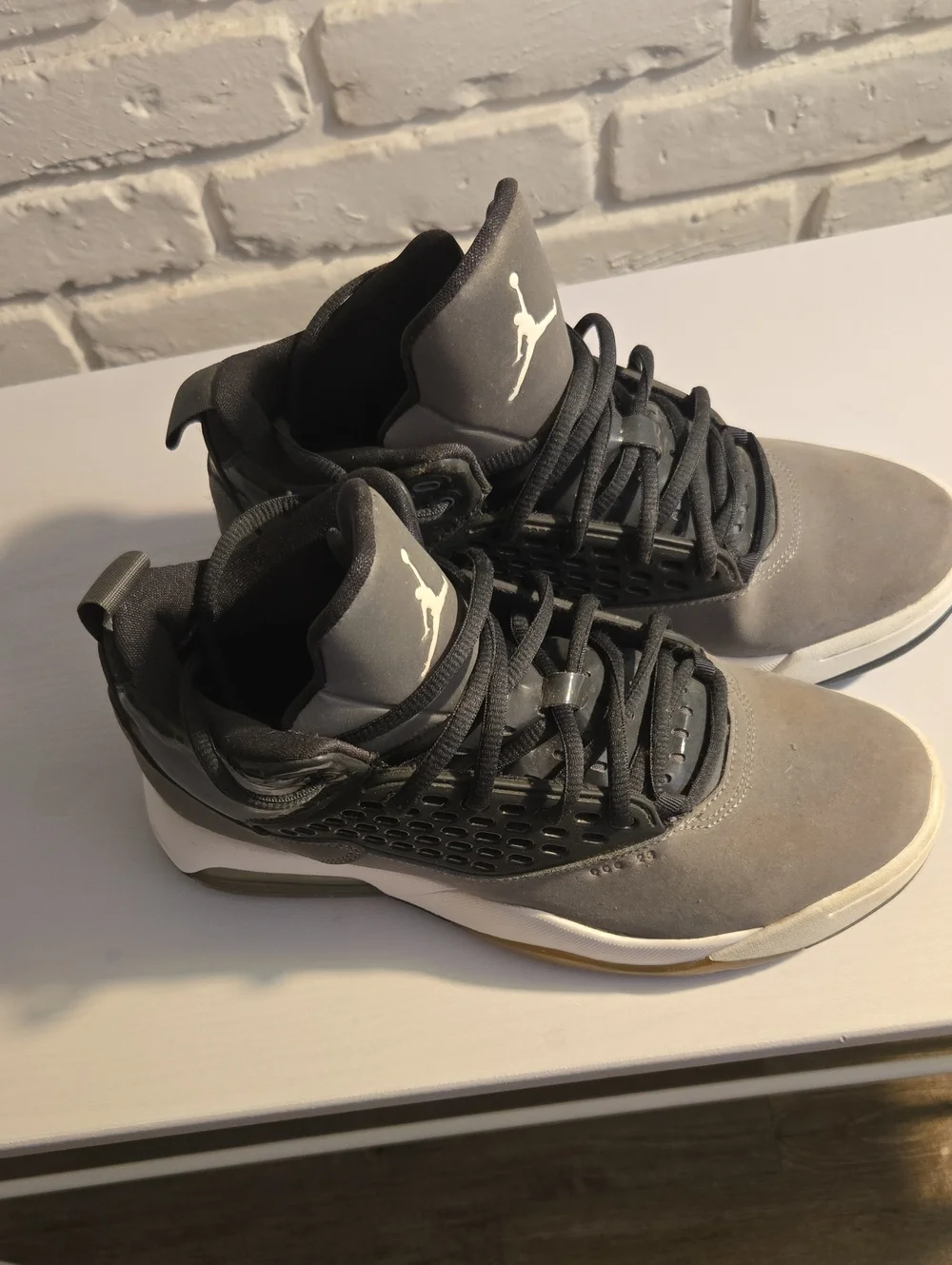 Jordan Gray Mid-Top Basketball Sneakers